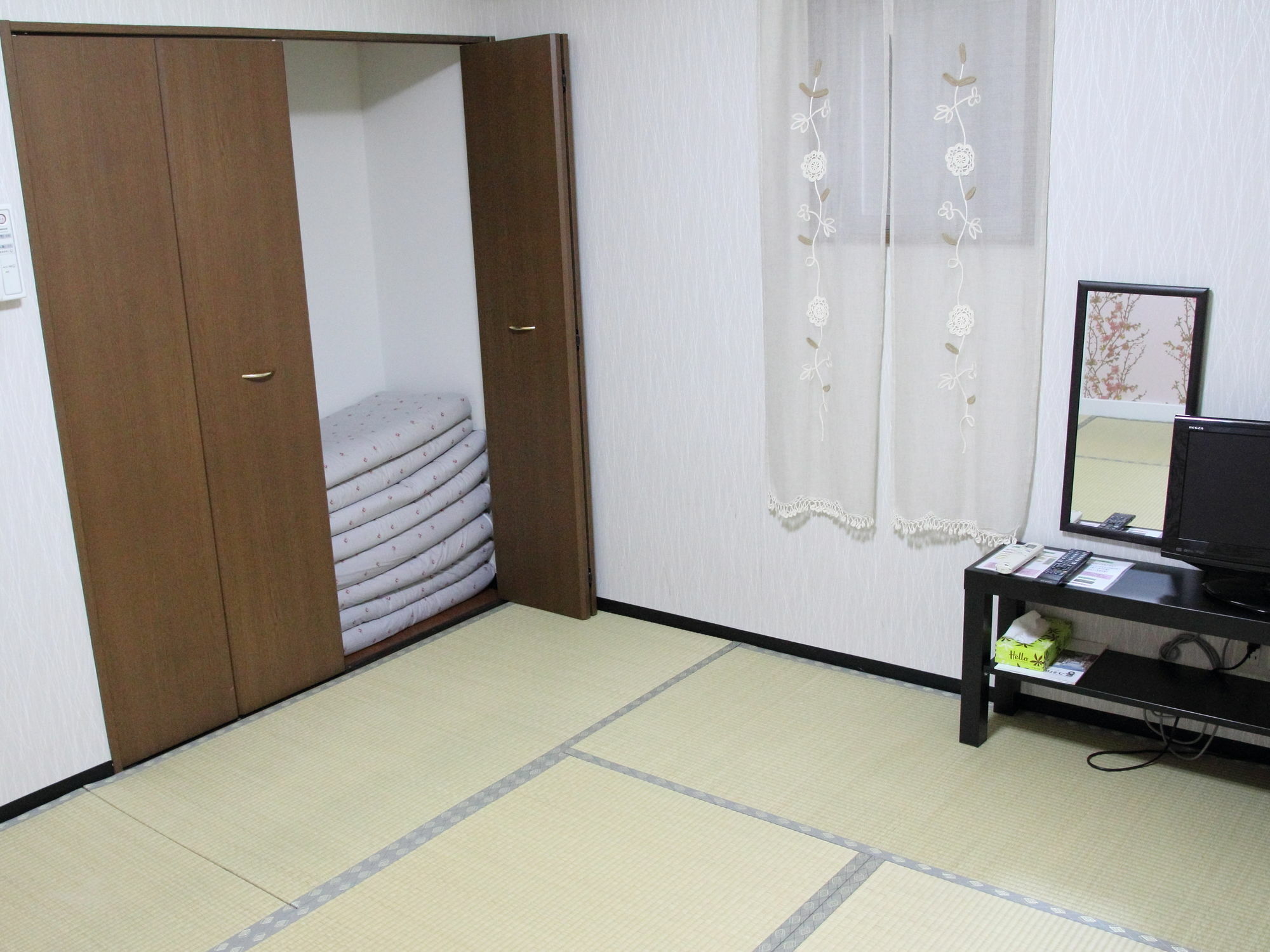 Ryokan Sinsekai - Tourpalace Ōsaka Extérieur photo
